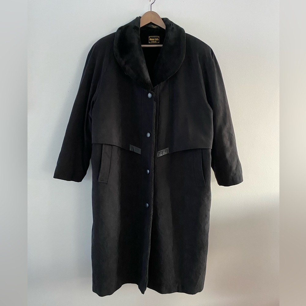 Vintage 80s Long Black Oversized Insulated Coat - M-XL